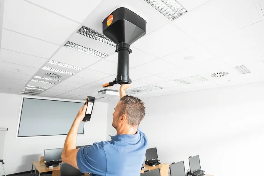 TESTO 400 avec cone et redresseur 2